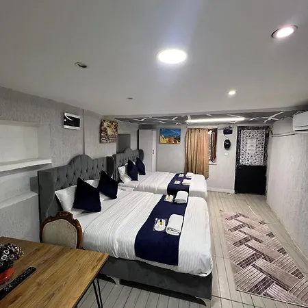 Aparthotel Taksim Historial House