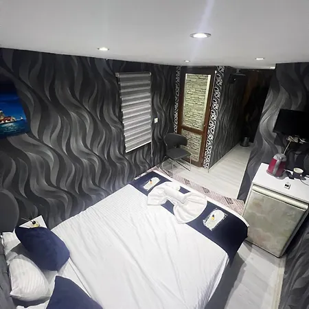 Aparthotel Taksim Historial House